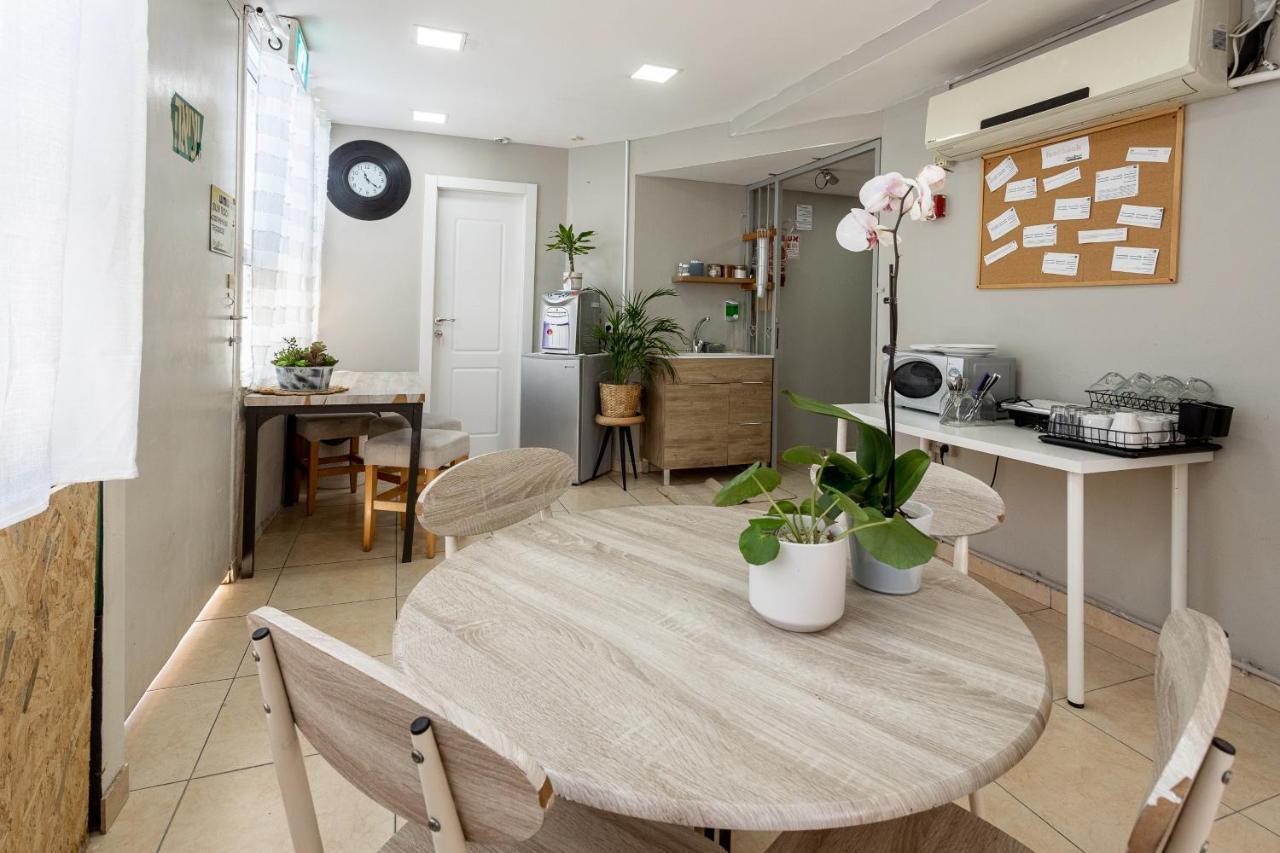 Little Prince Hostel-5 Min Walk To The Beach 엘라트 외부 사진